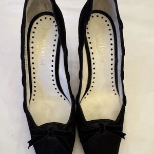 Yves Saint Laurent YSL Black Suede Pumps Heels Sz 6 1/2